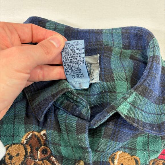Vintage 90s Teddy Bears Embroidered Plaid Flannel Button Up, Womens Size L - Picture 6 of 6